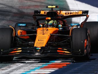 2025 Austrian Grand Prix - Lando Norris leading