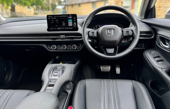 2025 Honda ZR-V Review - 005