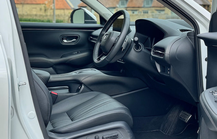 2025 Honda ZR-V Review - 008