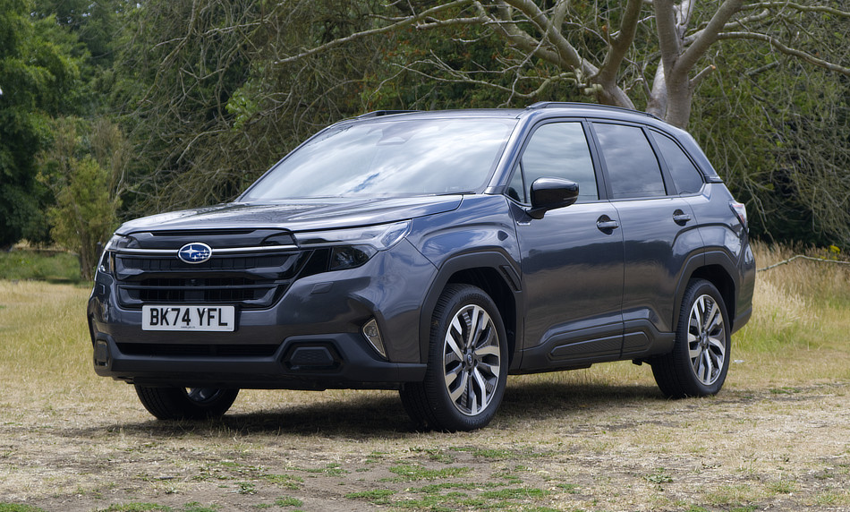 Subaru Forester SUV Review - 2025 - 001