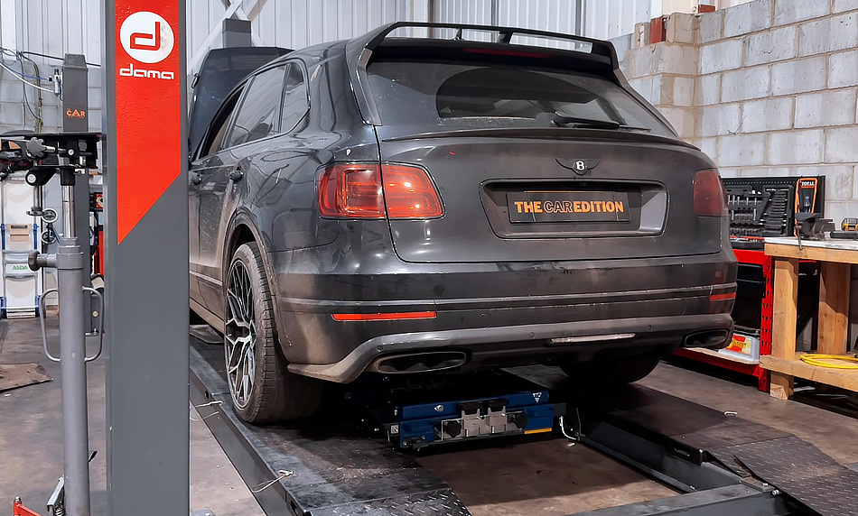 Bentley Bentayga Service - by The Car Edition lads