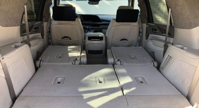 Cadillac Escalade Review - No Rea Seats - Dailycarblog
