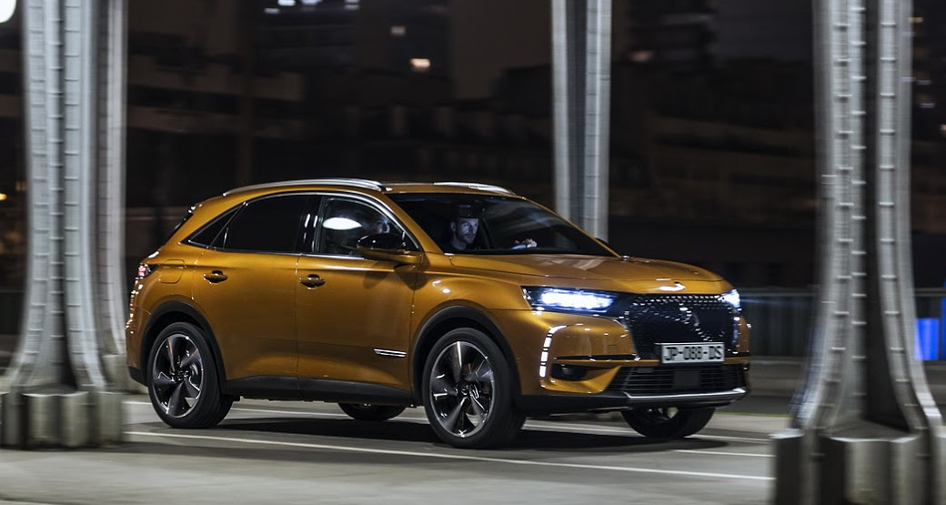 Citroen-DS7-Crossback-Motion