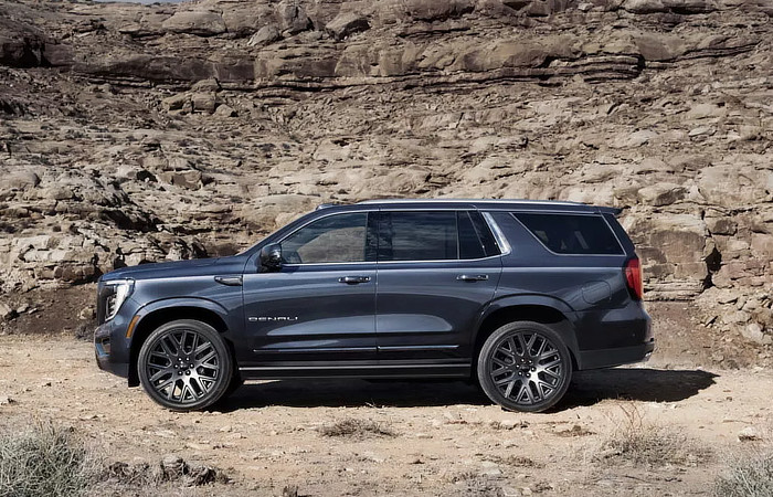 GMC Yukon 2024 Updates - Side Stance