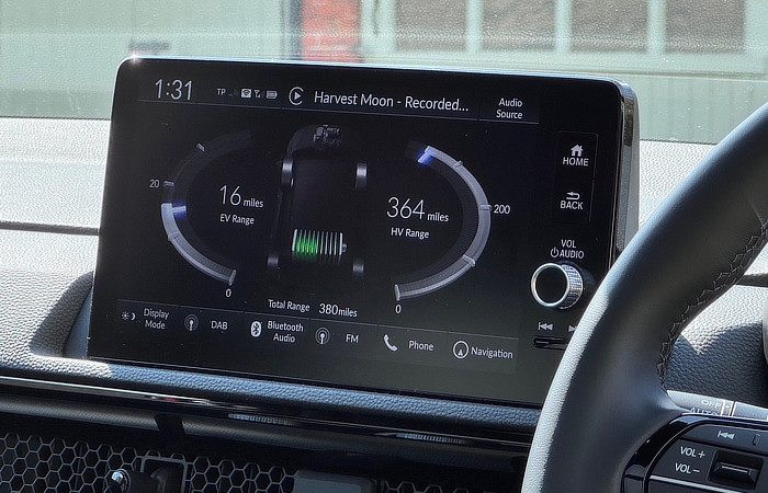 Review - 2025 Honda CRV PHEV - Infotainment Screen