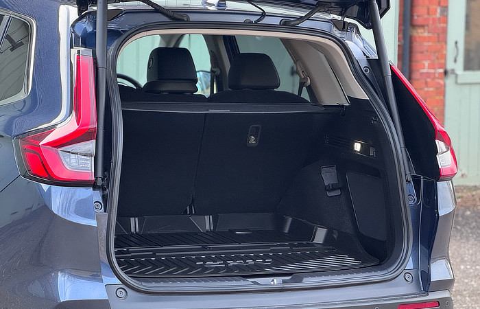 2025 Honda CRV Hybrid Review - 011