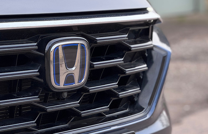 2025 Honda CRV Hybrid Review - Detail