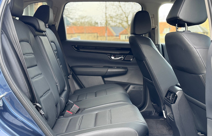 2025 Honda CRV Hybrid Review - 009