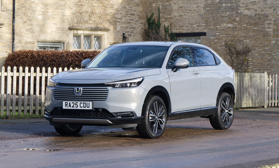 Honda HR-V Hybrid - Master