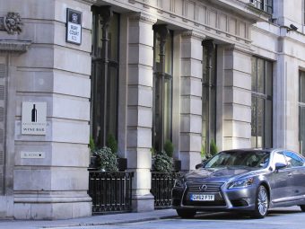 Lexus-LS-600H-L-dailycarblog