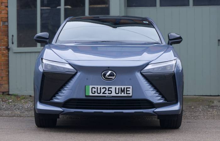 Lexus RZ300e Review - 002
