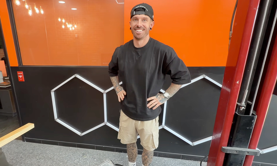 MAT ARMSTRONG - PATEK PHILIPPE NAUTILUS