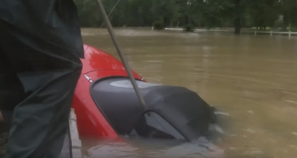 Mazda-MX-5-Rescue-Louisana-Floods