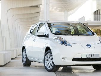 Nissan-Leaf