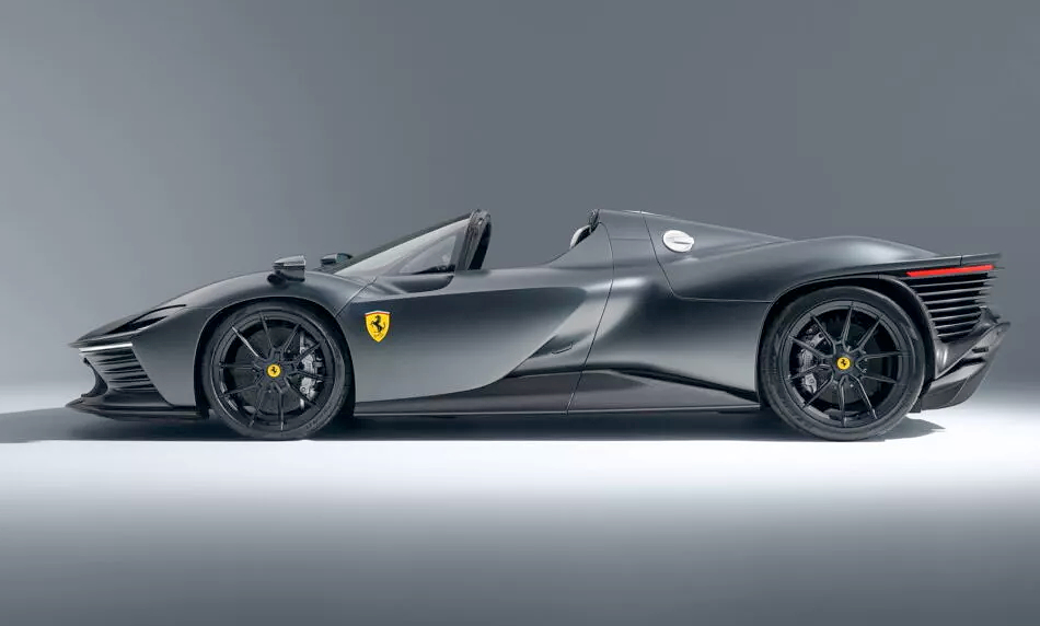 Novitec Ferrari Daytona SP3 - STudio Stance