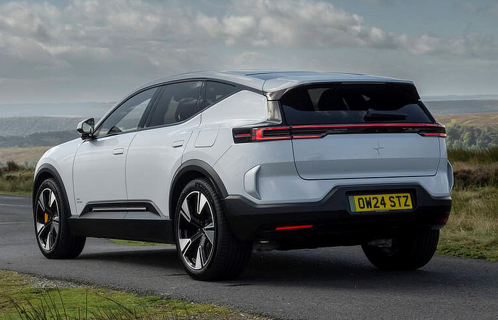 Polestar 3 - Stanced