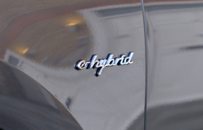 Porsche Cayenne eHybrid Review 2022 - 003