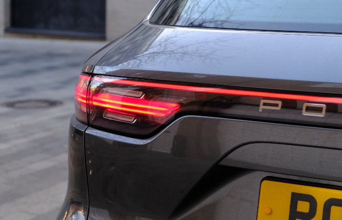 Porsche Cayenne eHybrid Review 2022 - 006