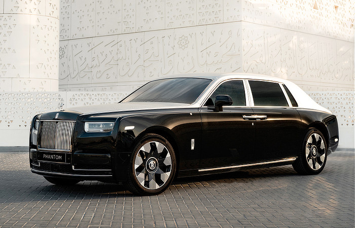 Rolls Royce Phantom Arabesque - Stance