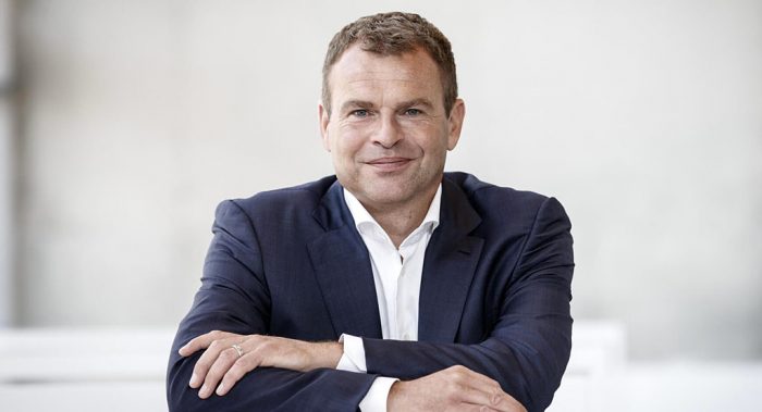 HP Sauce Tobias Moers British! dailycarblog