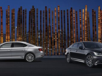 Twins-Lexus-LS-vs-Skoda-Superb