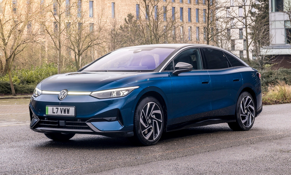 Volkswagen ID7 Sedan - Master Stance