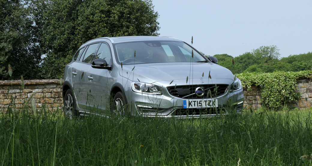 Volvo-V60-Cross-Country-A