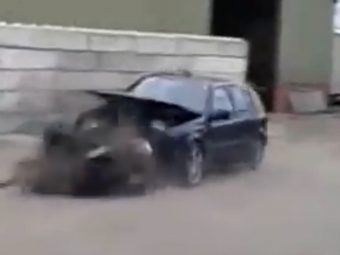 VW-Golf-Engine-Removal