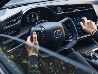 Yoke Steering Wheel - by Lexus